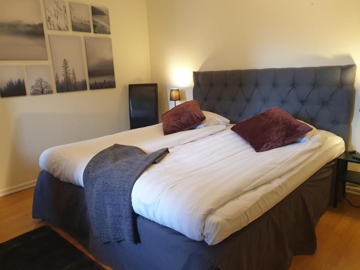 Hotel Treetop Hangout & Gothenburg
