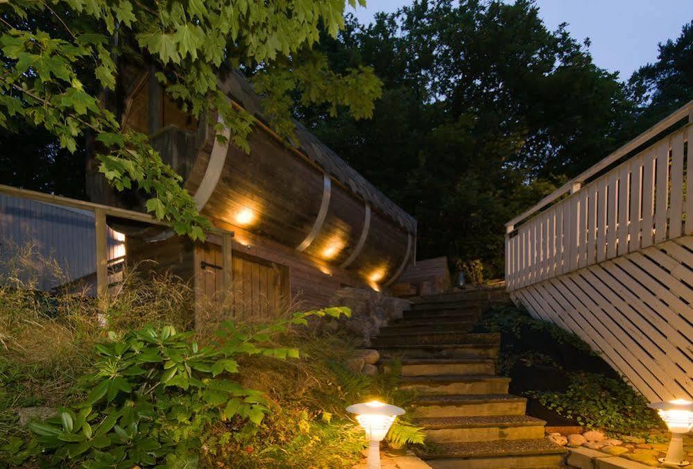 Hotel Treetop Hangout & Gothenburg